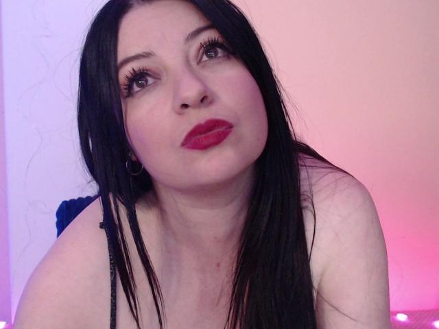 NatalyHami - Live sex cam - 23210125