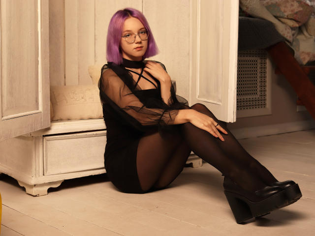 LinaBloom - Sexe cam en vivo - 23212689