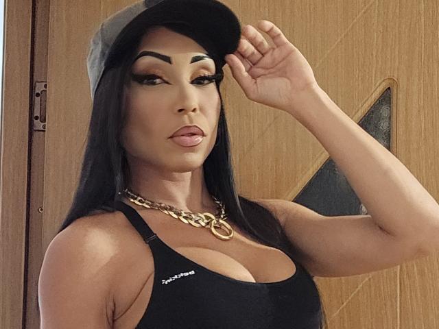 SquirtLatinQueen - Live sex cam - 23213409