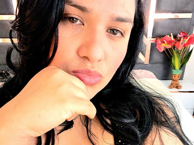 VivianaThomson - Porno na żywo i seks kamera - 23214705