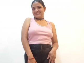 EmilyRine - Sexe cam en vivo - 23219613
