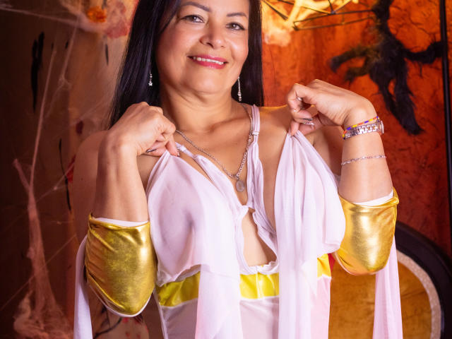 AnaMaturee - Sexe cam en vivo - 23220325