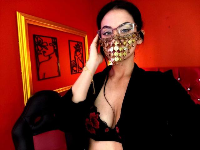 LailaIsa - Live sex cam - 23232405
