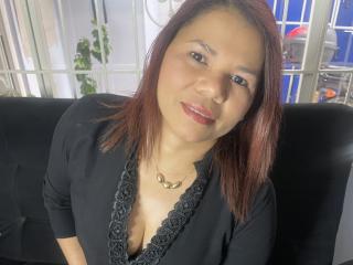 SarahMorelli - Live sex cam - 23233817