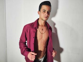 AlfonsoNauthy - Live sex cam - 23235561