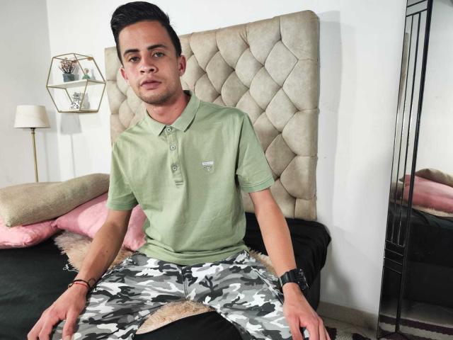AlfonsoNauthy - Sexe cam en vivo - 23235637