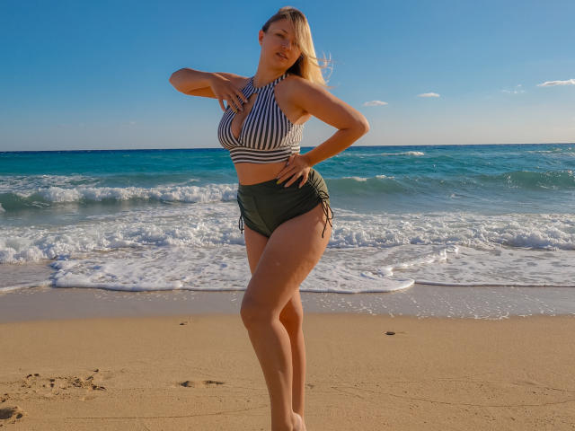 SallyVerda - Live sexe cam - 23245257