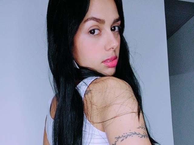 AnaisHilton - Live porn &amp; sex cam - 23246421