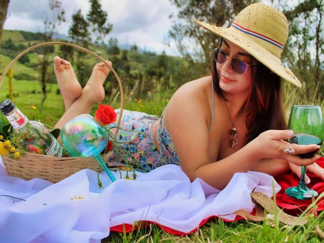 AnaGerald - Live porn &amp; sex cam - 23249537