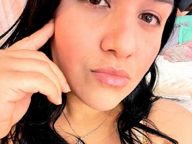 VivianaThomson - Live sex cam - 23253409