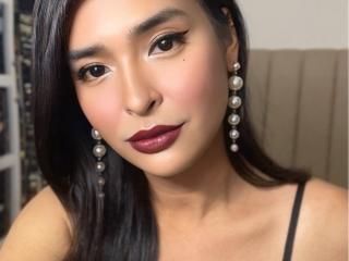 HugeTopMistressEricka69 - Live sex cam - 23253933