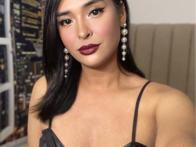 HugeTopMistressEricka69 - Sexe cam en vivo - 23253937