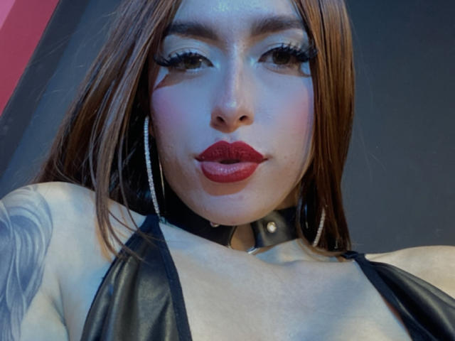 BelleWhatson - Live sex cam - 23257665