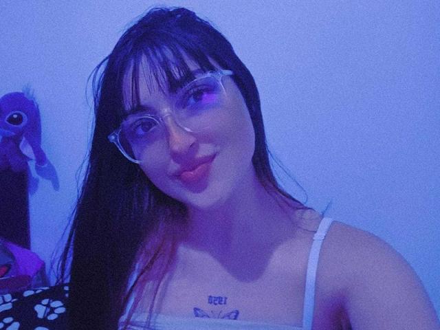 HilaryTheas - Live sex cam - 23261977