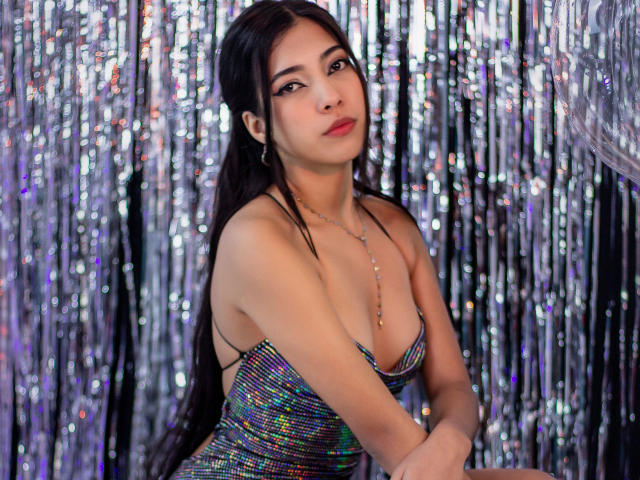 DaphneGrayx - Live sex cam - 23262213