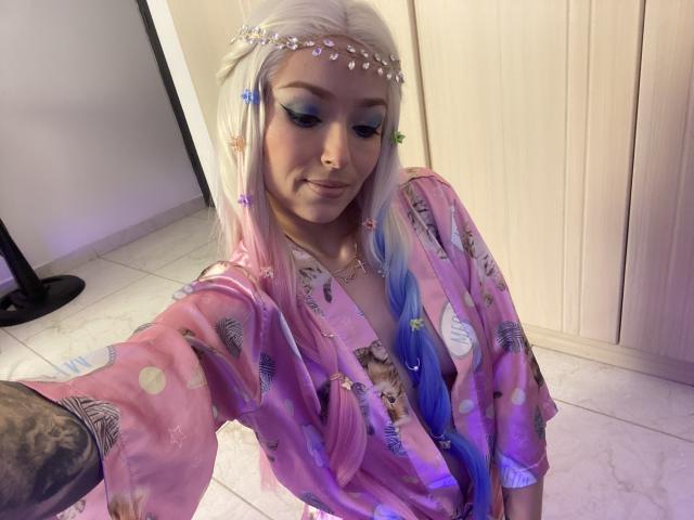 SarahRousen - Sexe cam en vivo - 23262377