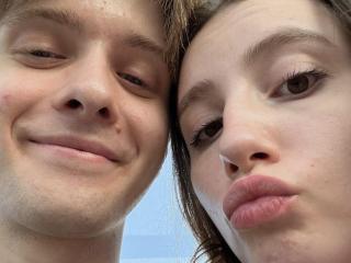 LeSweetCouple - Live Sex Cam - 23262989