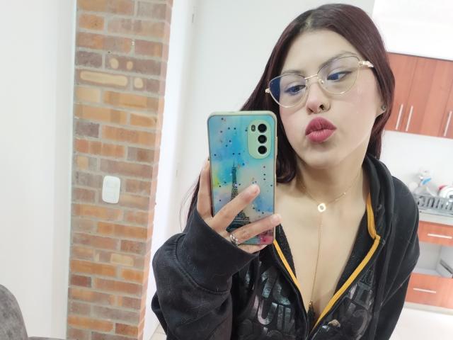 ElaiaaBakerr - Live sex cam - 23263761