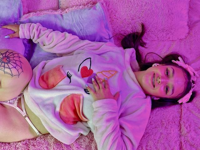 MarietteJones - Live porn &amp; sex cam - 23266097