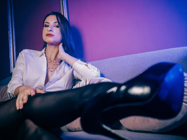 QueenSerenne - Live porn &amp; sex cam - 23269169