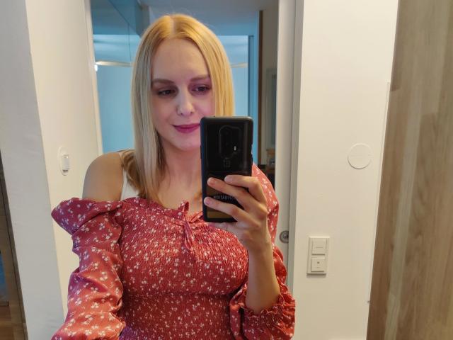 LaurenSommer-hot - Live porn &amp; sex cam - 23269749