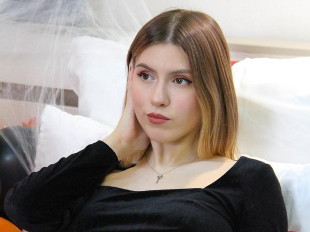 MaryBess - Live porn &amp; sex cam - 23270533