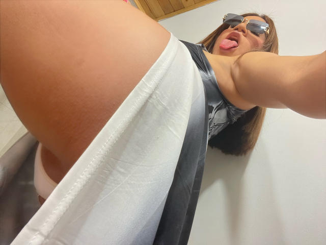 LunaMiranda - Live porn &amp; sex cam - 23270929