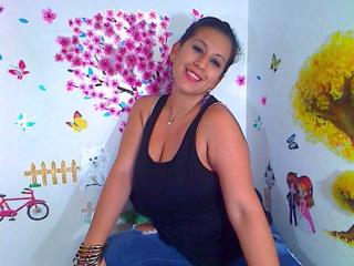 SalomeSweet - Live porn &amp; sex cam - 2327093