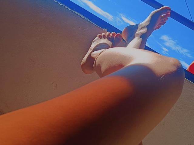 JulianaTasty - Live sex cam - 23272273