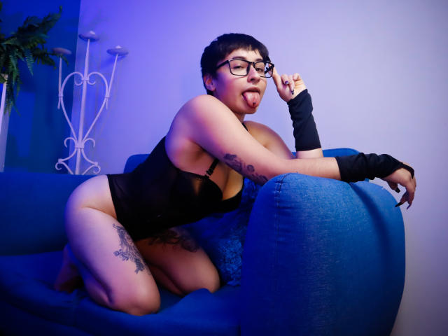 MissTat - Live porn &amp; sex cam - 23274889