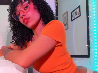 NickiBloom - Live sex cam - 23275685