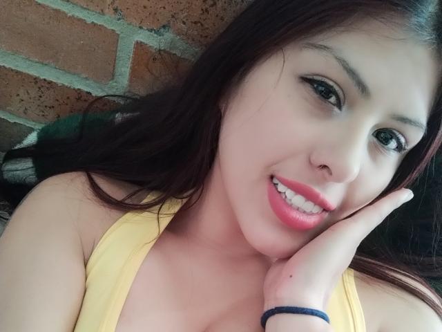 ElaiaaBakerr - Live sex cam - 23283465