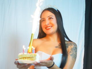 IsaSmithh - Live Sex Cam - 23283793