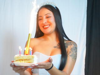 IsaSmithh - Live Sex Cam - 23283797