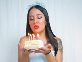 IsaSmithh - Live Sex Cam - 23283805