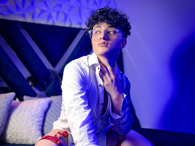 LukeConor - Live sex cam - 23286485