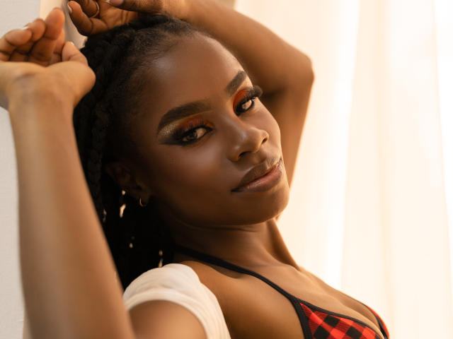 MiaHopson - Live porn &amp; sex cam - 23287029