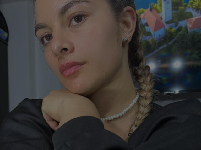 AtheneaRossi - Sexe cam en vivo - 23287373