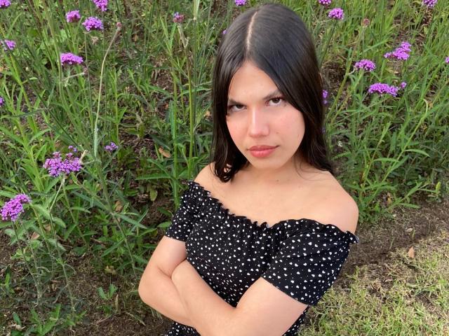 AmyXHottie - Live sex cam - 23289137