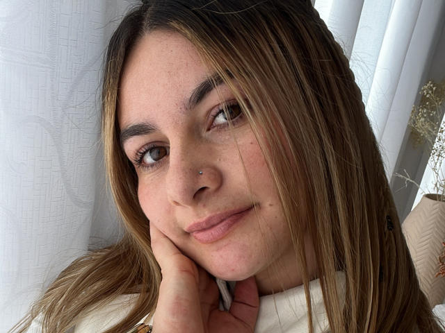 AtheneaRossi - Live porn &amp; sex cam - 23289917