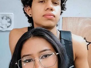 JakeAndCassie - Live Sex Cam - 23290073