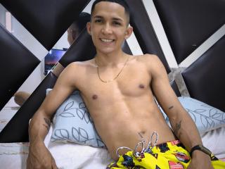 JustinSigs - Sexe cam en vivo - 23291589