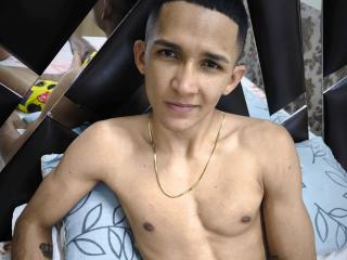 JustinSigs - Sexe cam en vivo - 23291601