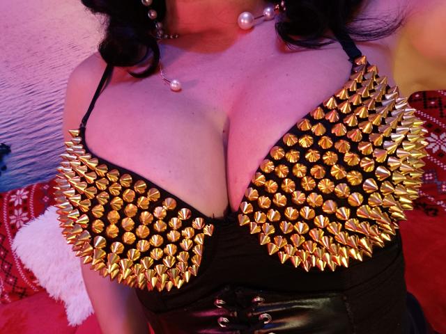 AmberSunshine - Live porn &amp; sex cam - 23296717