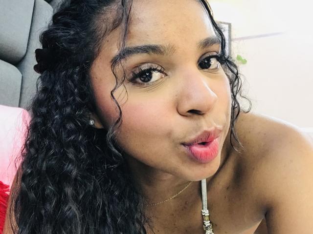 LisaMendez - Live sex cam - 23296929