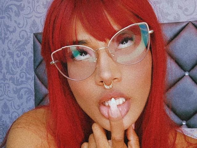 MelisaSavino - Porno na żywo i seks kamera - 23297009