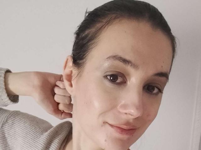 JuliaHuntis - Live porn &amp; sex cam - 23297065