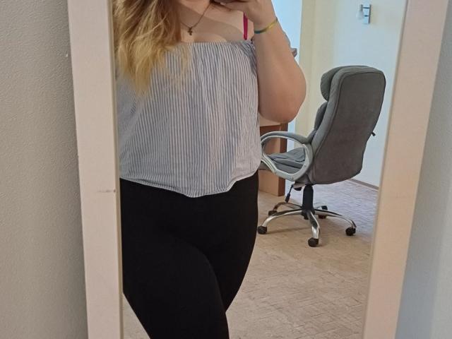 Leiliia - Live sex cam - 23297549