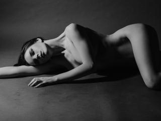 AveAdelheid - Live sexe cam - 23298613