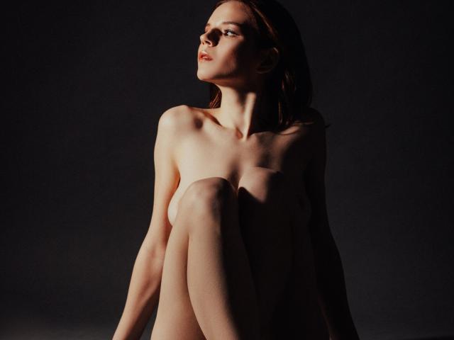 AveAdelheid - Live Sex Cam - 23298665